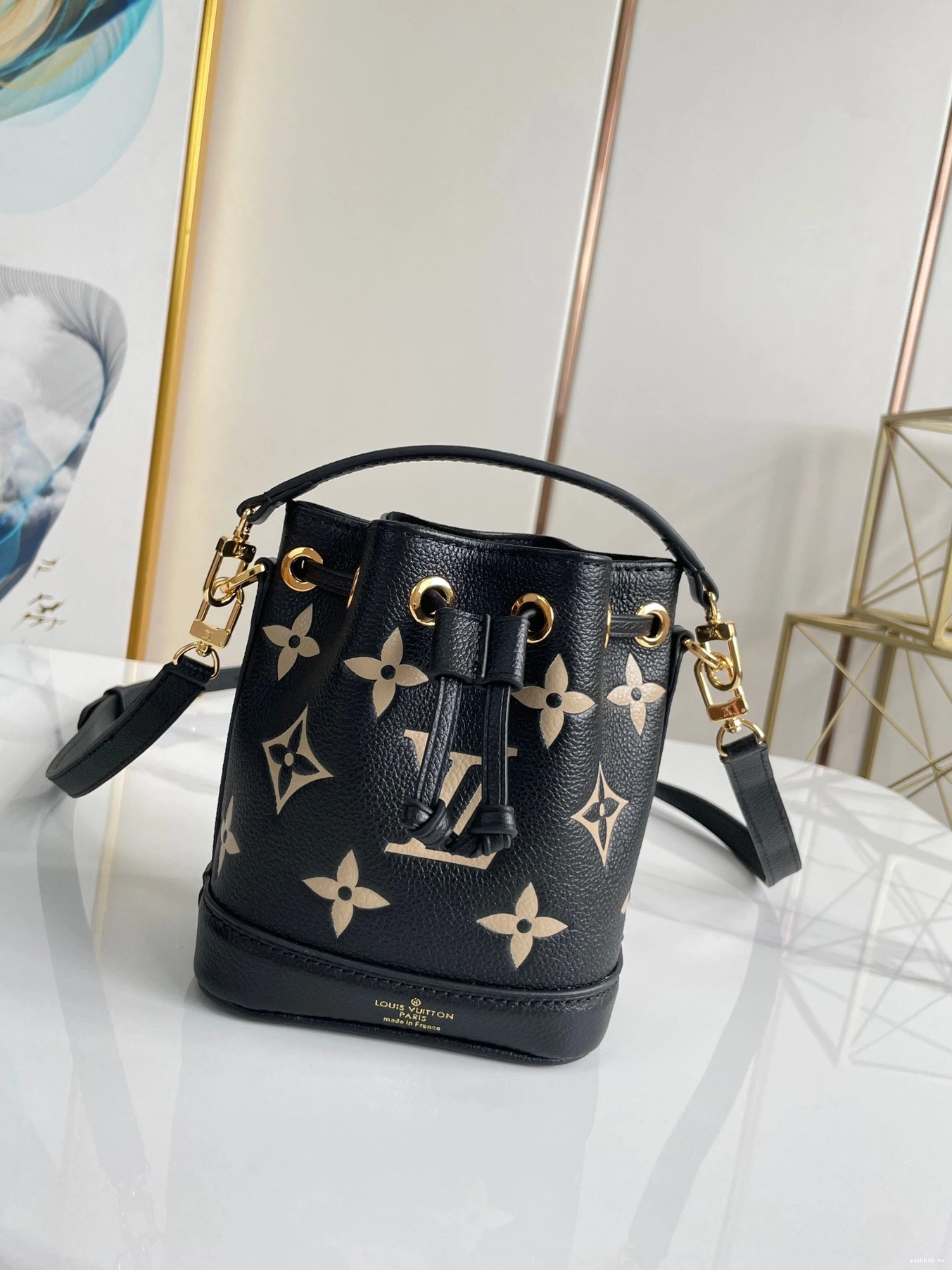 WIS NOÉ NANO VUITTON LOUIS 0820